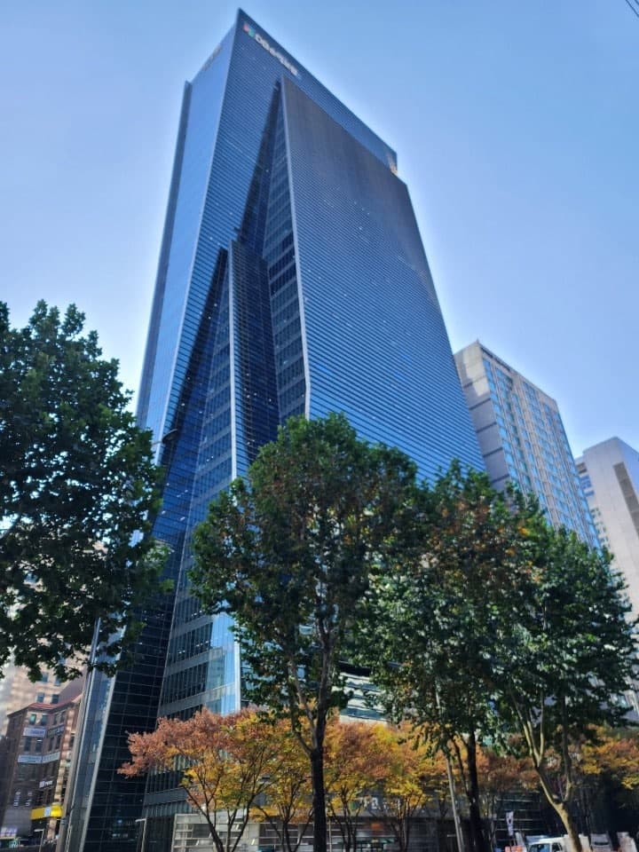 동부금융센터,DB금융센터 건물 외관