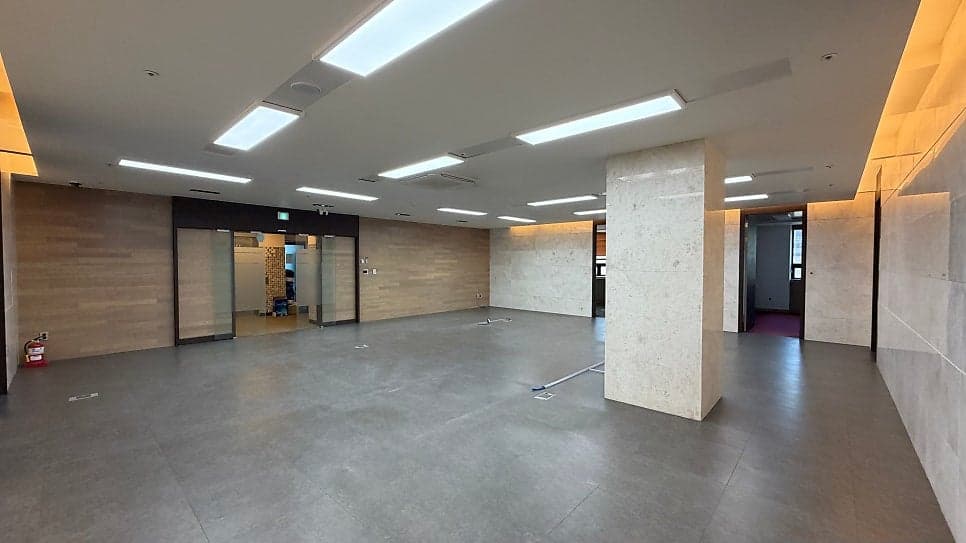 역삼역 강남텔레피아빌딩 5층 | 전용 86평 인테리어 오피스 사진 2