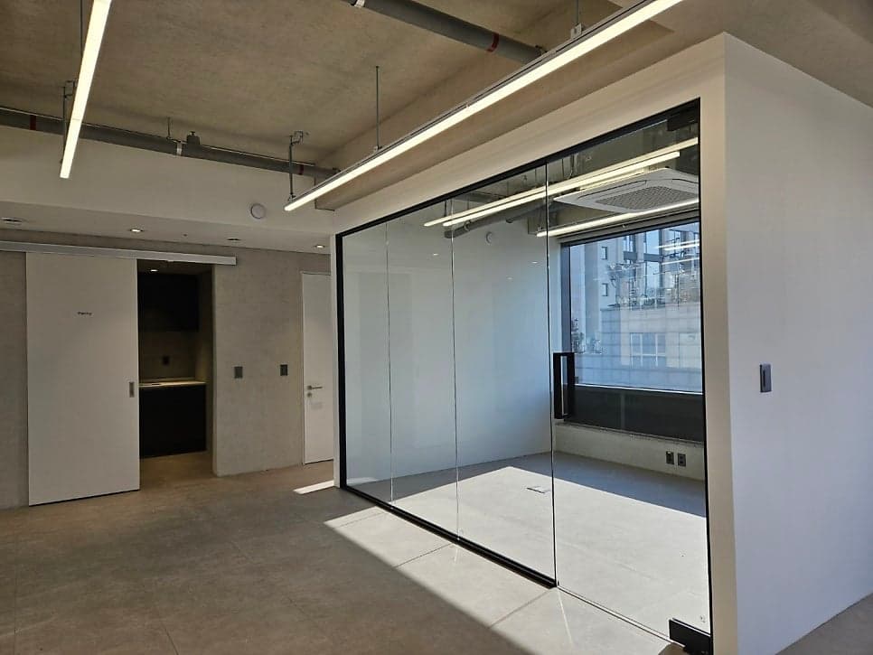 강남구청역 북플라자(BooK Plaza) 7,8,9층 | 전용 105평 오피스 사진 4