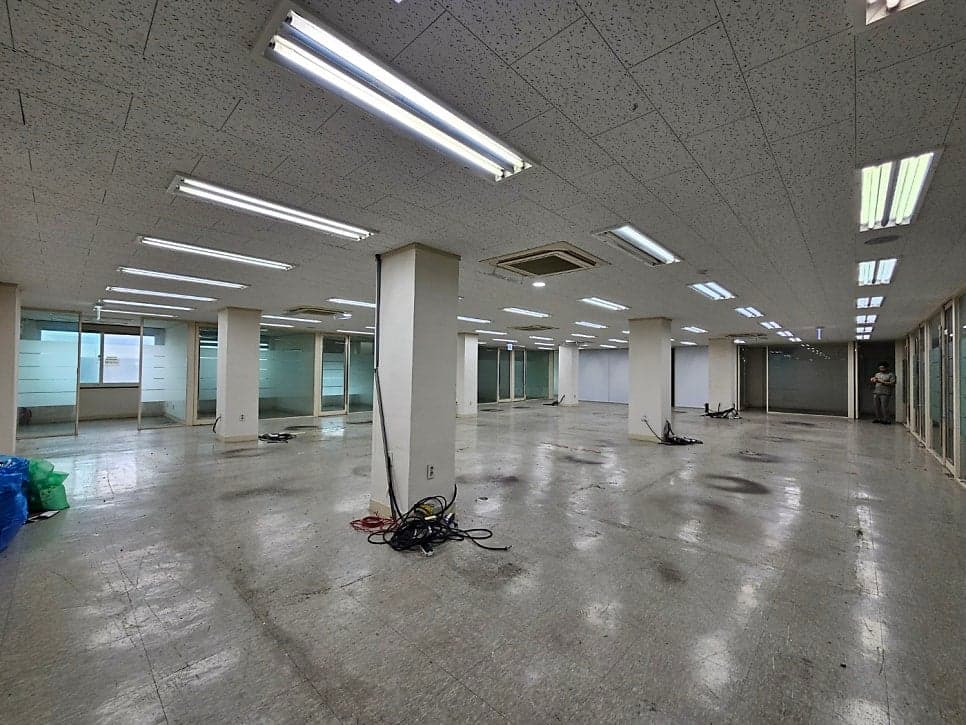 신논현역 병원 임대 강남대로 서희빌딩