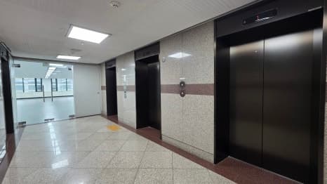 강남역 그레이츠강남(구, BNK디지털타워) 5,6,7,8,11층 | 전용 1281평 오피스 사진 4
