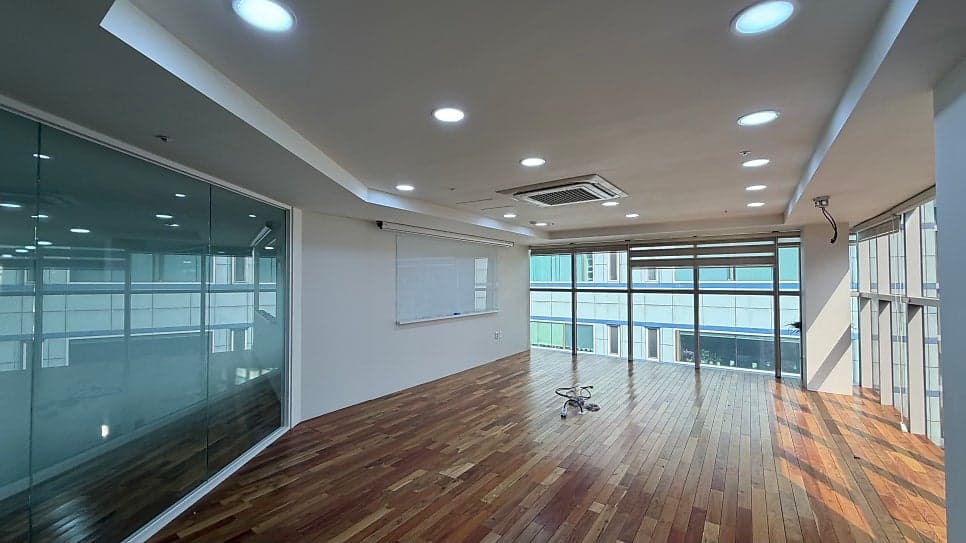 강남구청역 로뎀2빌딩 5층 | 전용 170평 인테리어 오피스 사진 4